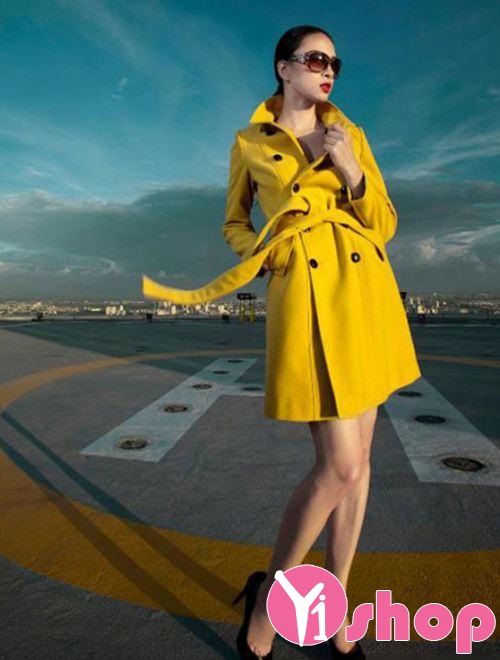 3 Kiểu áo khoác măng tô nữ công sở đẹp thu đông 2021 - 2022 ấm áp không lạnh