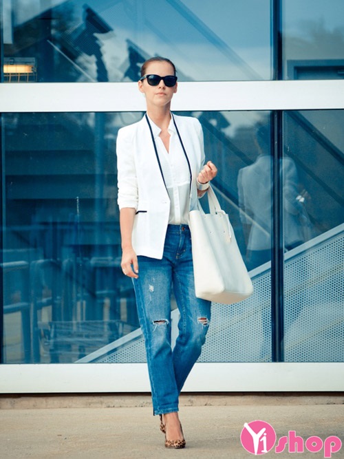 Áo khoác blazer nữ trắng đẹp nổi bật thu đông 2021 - 2022 cho nàng dạo phố
