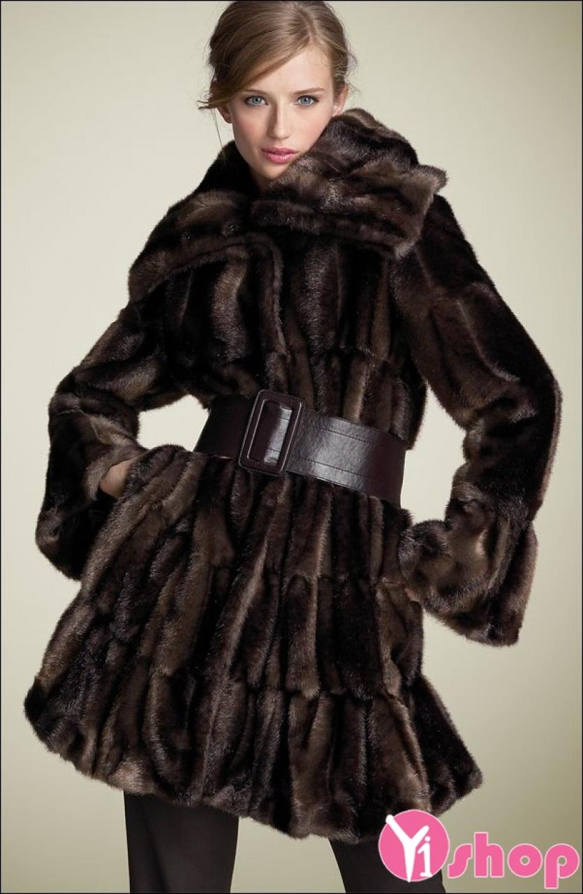 Áo khoác lông thú nữ đẹp ấm áp xu hướng thời trang thu đông 2021 - 2022