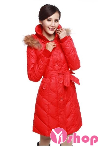 Áo khoác phao nữ cách điệu đẹp nổi bật kiểu Hàn Quốc mùa đông 2021 - 2022