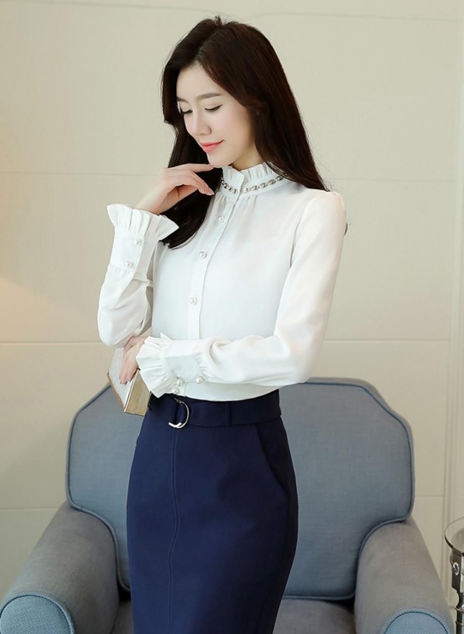 Áo kiểu hàn quốc mới nhất: Đẹp mê mẩn cùng áo cổ cách điệu Hàn Quốc
