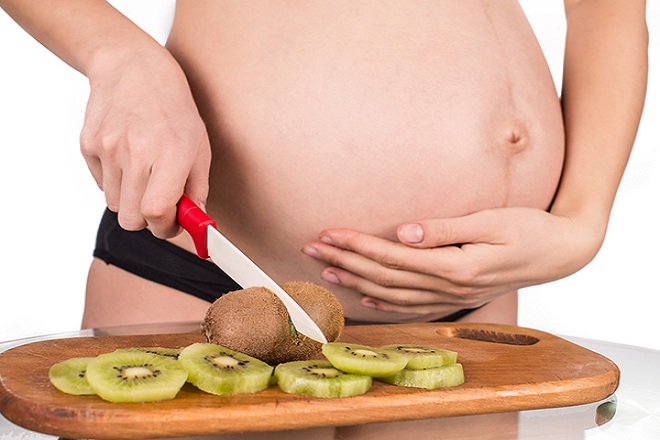 Tuy cung cấp nhiều giá trị dinh dưỡng, nhưng kiwi không hẳn đã tốt với tất cả mẹ bầu