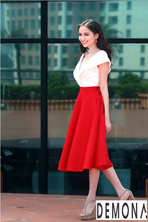 Chân váy xòe màu đỏ đẹp rất hợp xu hướng thời trang mùa hè 2021 - 2022 năm nay năm nay phần 3