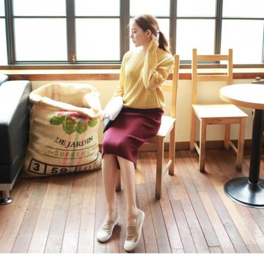 Chân váy len bút chì dáng dài đẹp cho nàng công sở trẻ trung hè 2021 - 2022