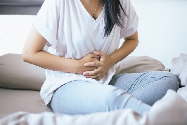 đau bụng sau khi sinh 1 tháng có thể là dấu hiệu cảnh báo biến chứng hậu sản