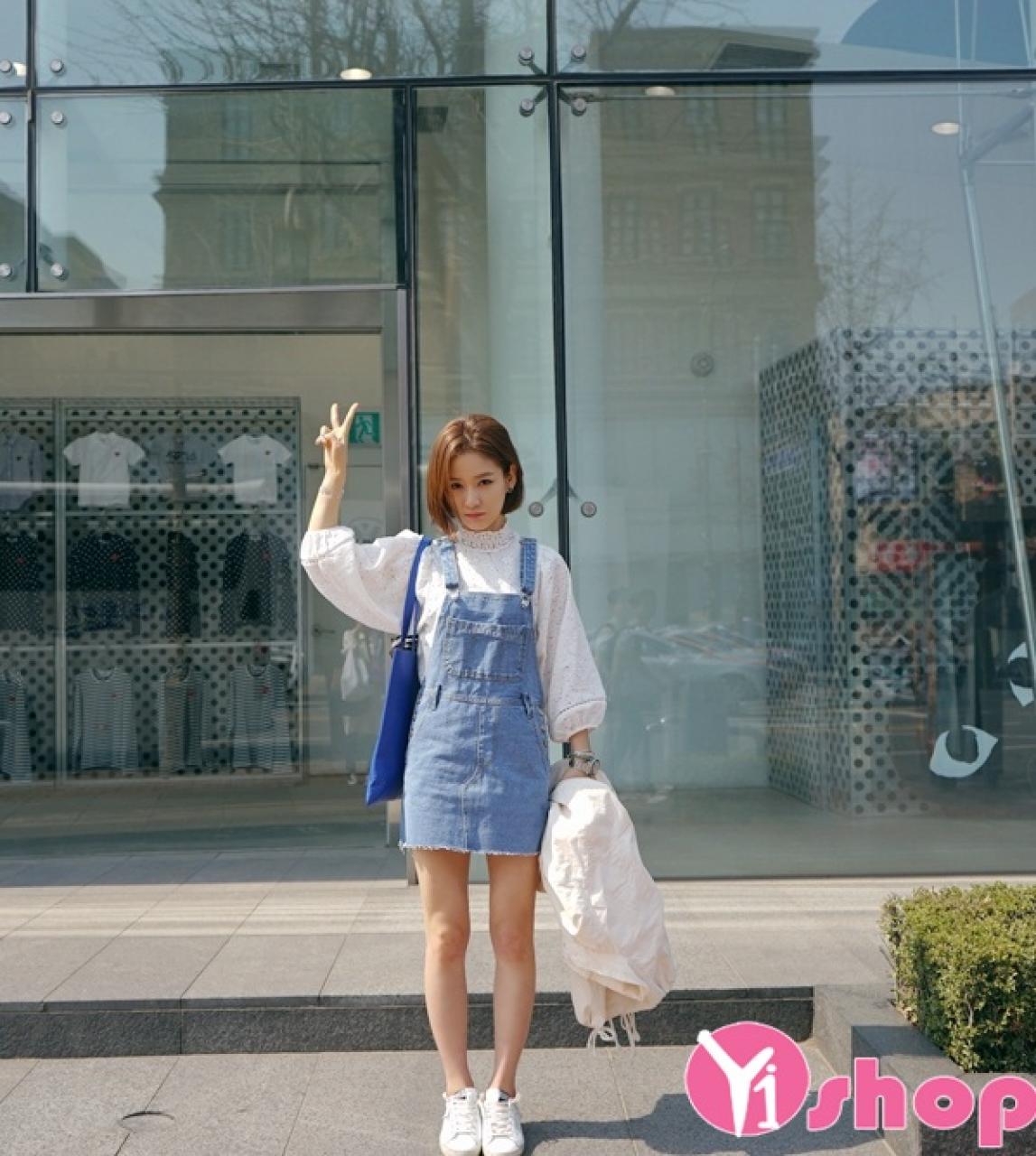 Kiểu váy đầm yếm đẹp Hàn Quốc hè 2021 - 2022 cho nàng dễ thương dạo phố