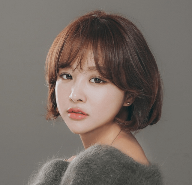 Những kiểu tóc ngắn phù hợp với mọi khuôn mặt đẹp 2021 sao Hàn Quốc