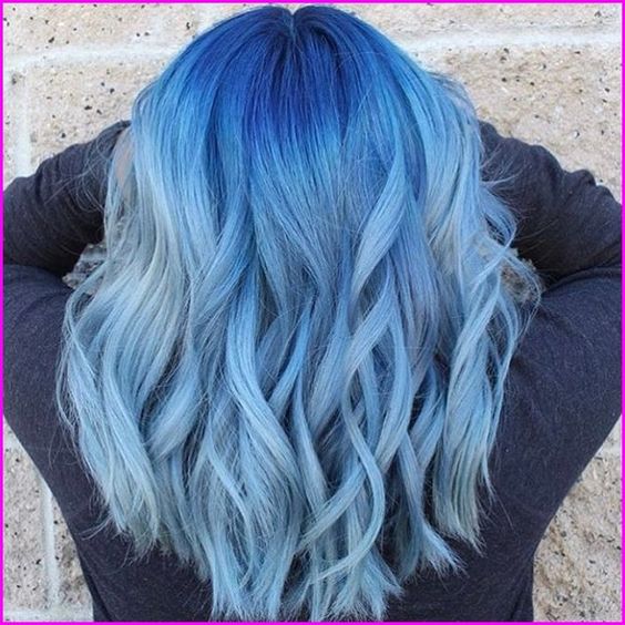 Nhuộm tóc màu xanh dương đẹp đầy cá tinh cô nàng nổi loạn hè 2021