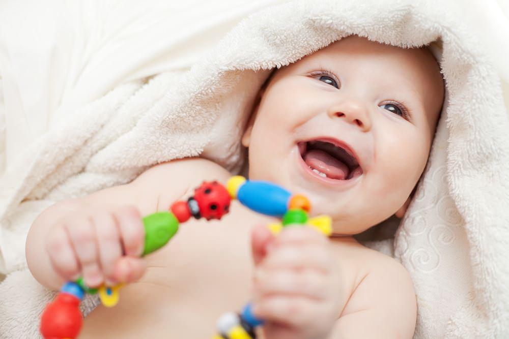 Tìm hiểu về thị lực của trẻ sơ sinh 1 tháng tuổi