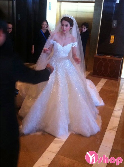 Váy cưới công chúa đẹp hè của Marian Rivera sang trọng kiêu sa
