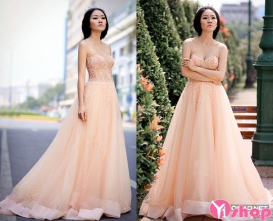 Váy đầm cưới vải voan đẹp hè 2021 - 2022 cho cô dâu quyến rũ nổi bật