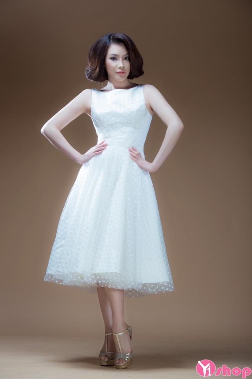 Váy đầm trắng xòe ngắn đẹp hè 2021 - 2022 dịu dàng xuống phố